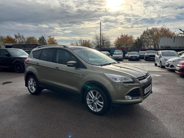 FORD KUGA
