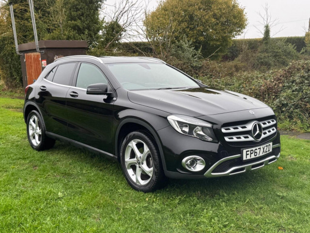 MERCEDES-BENZ