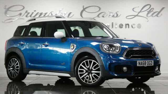 MINI COUNTRYMAN