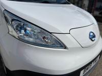 NISSAN E-NV200