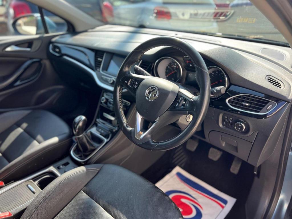 VAUXHALL ASTRA
