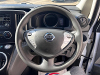 NISSAN E-NV200