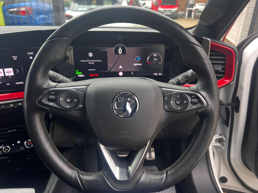 VAUXHALL MOKKA