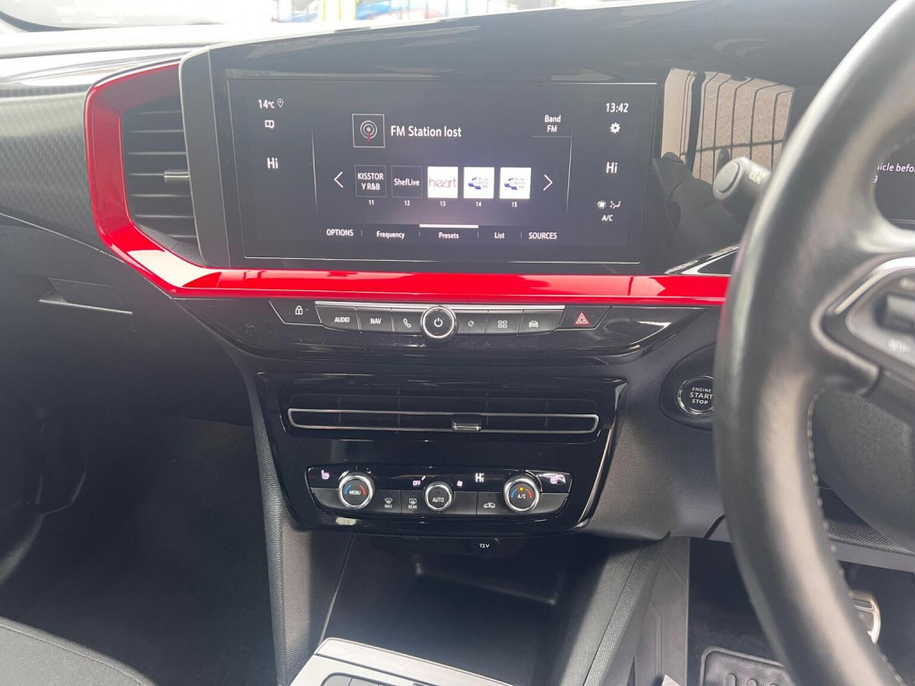 VAUXHALL MOKKA