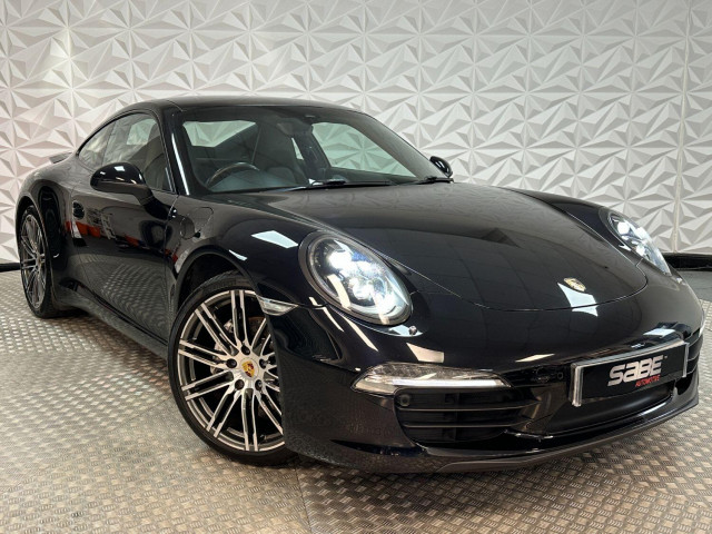 PORSCHE 911