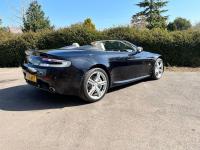 ASTON MARTIN VANTAGE