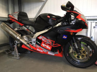 APRILIA RSV1000