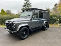 LAND ROVER DEFENDER 110
