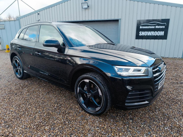 AUDI Q5 2.0 TDI 40 Black Edition S Tronic quattro Euro 6 (s/s) 5dr