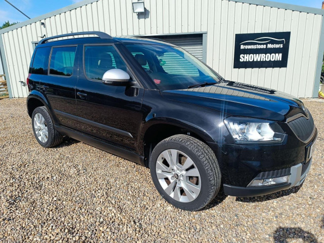 SKODA YETI 2.0 TDI Elegance Outdoor DSG 4WD Euro 5 5dr