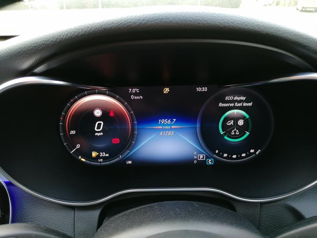 MERCEDES-BENZ C CLASS