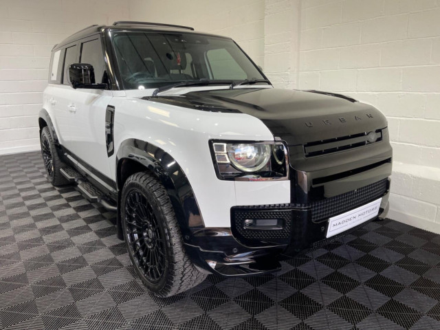 LAND ROVER DEFENDER 110