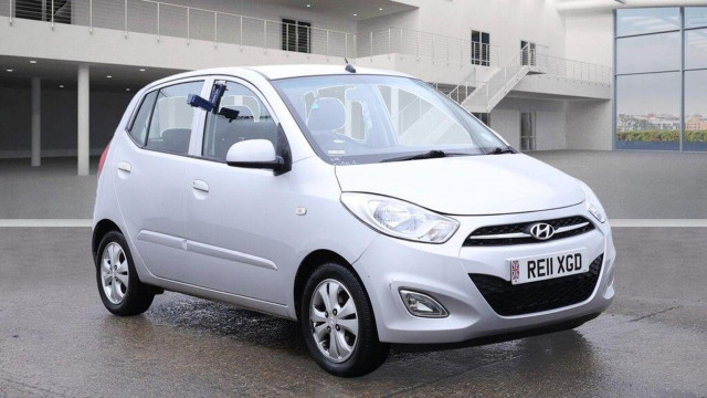 HYUNDAI I10