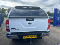 NISSAN NAVARA