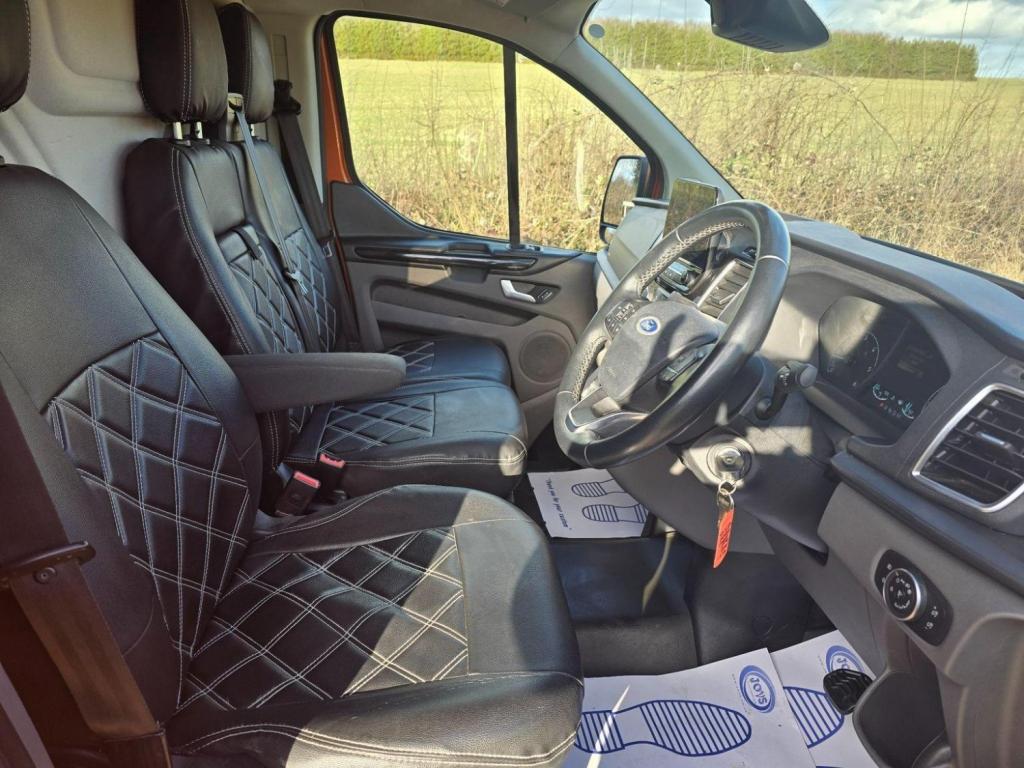 FORD TRANSIT CUSTOM