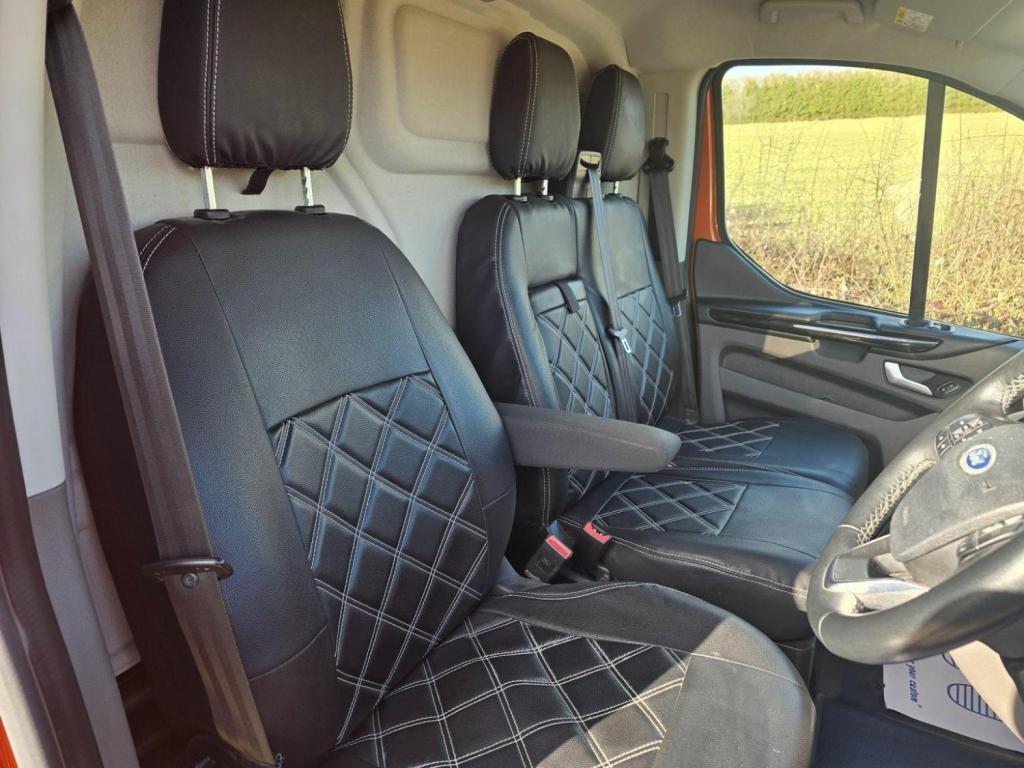 FORD TRANSIT CUSTOM