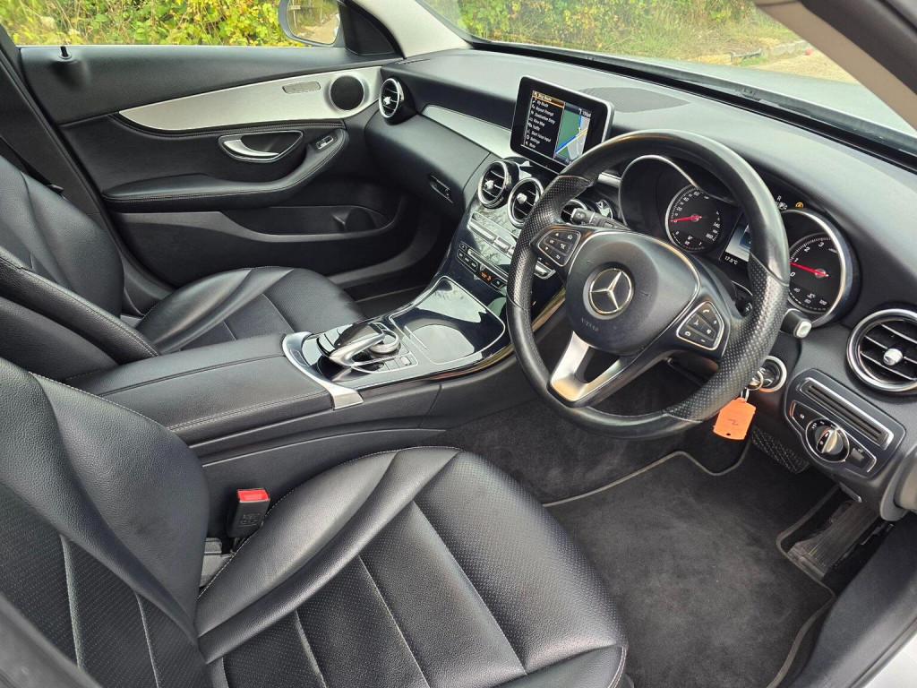 MERCEDES-BENZ C CLASS