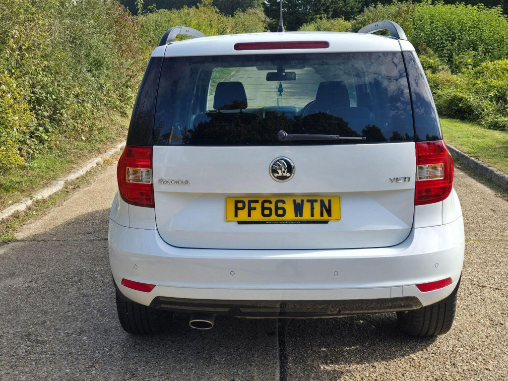SKODA YETI