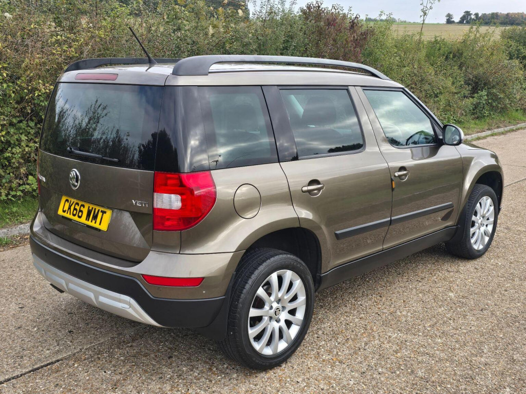 SKODA YETI