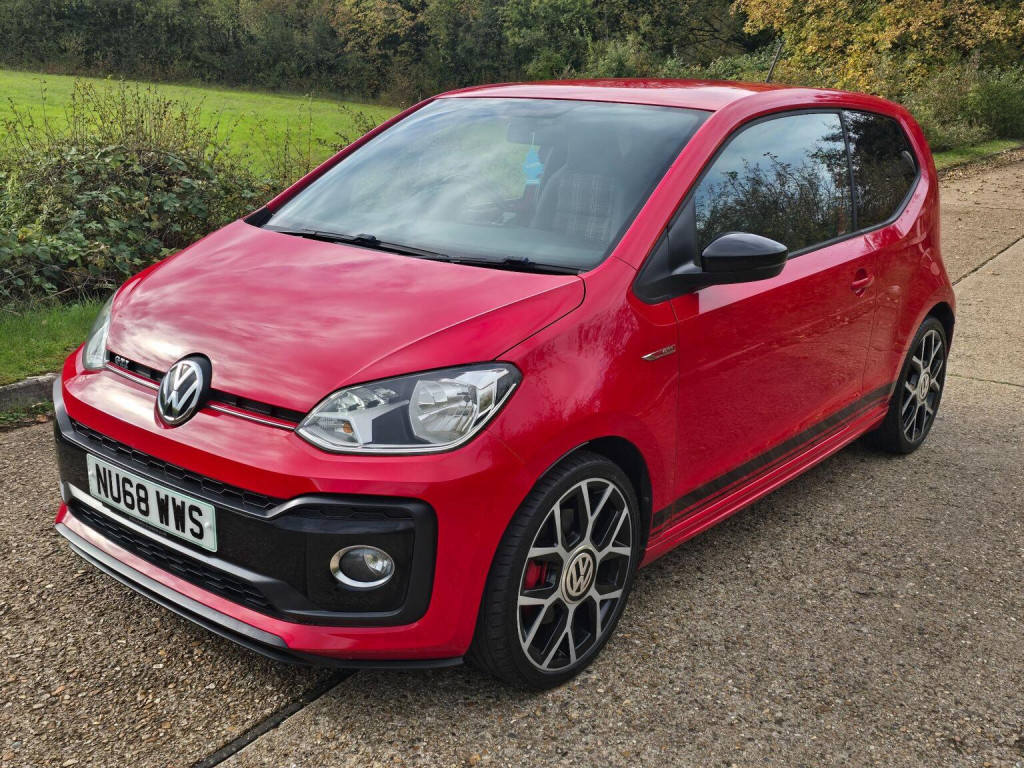 VOLKSWAGEN UP