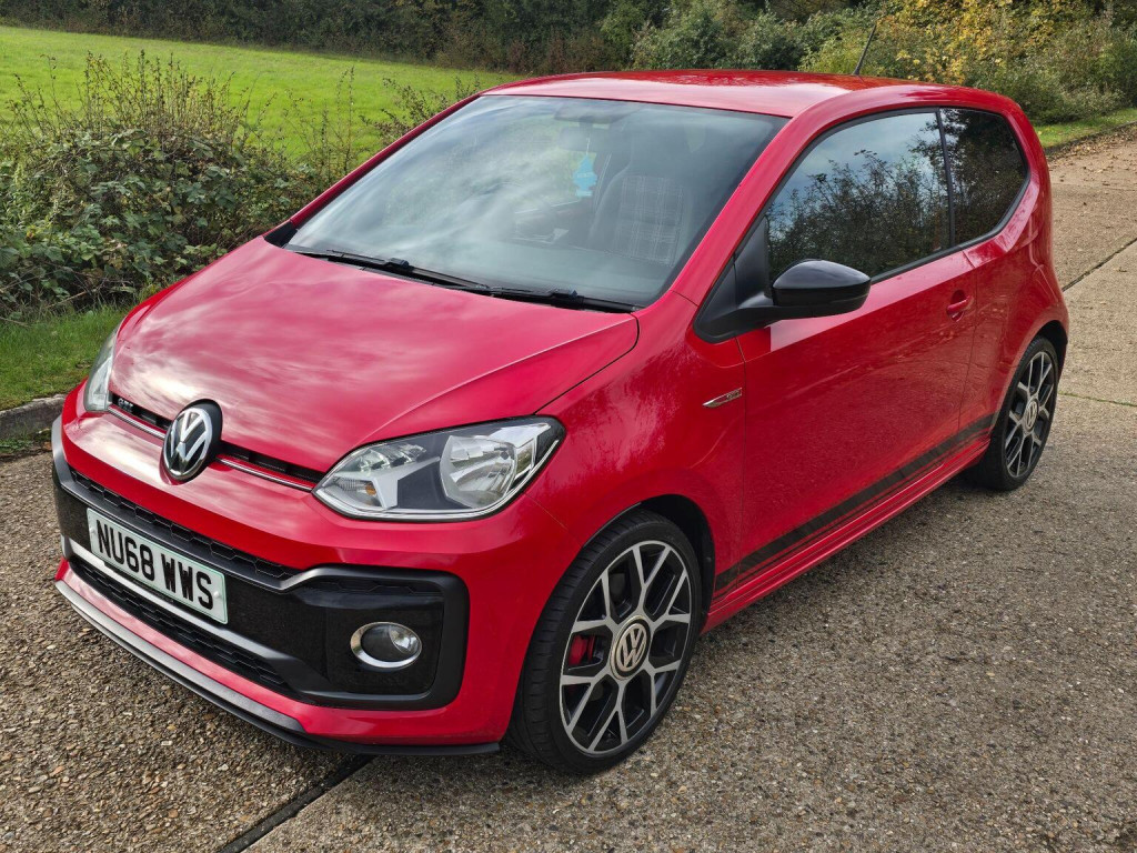 VOLKSWAGEN UP
