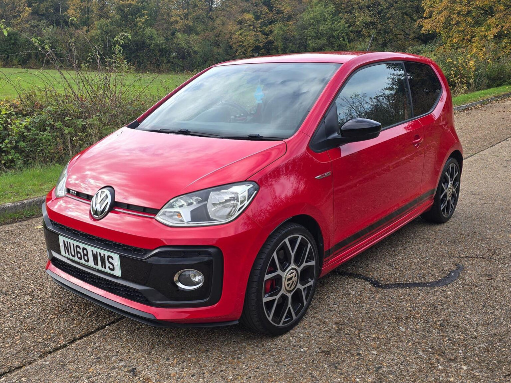 VOLKSWAGEN UP