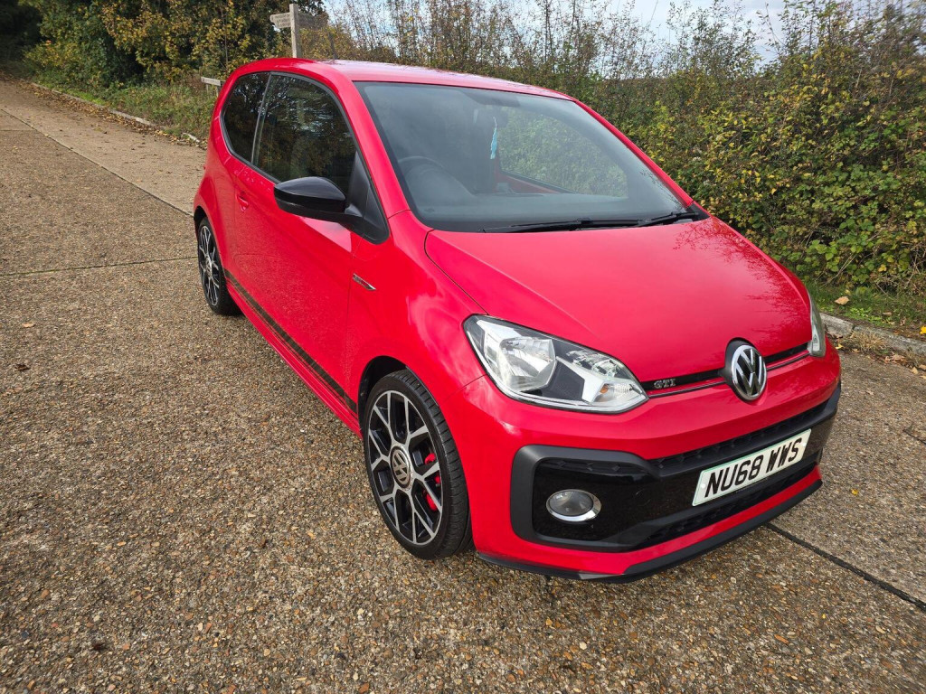 VOLKSWAGEN UP