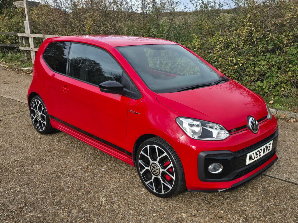 VOLKSWAGEN UP