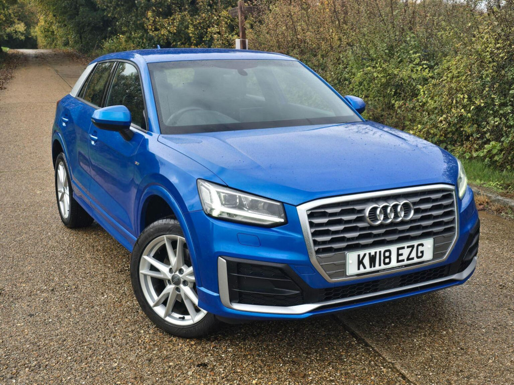 AUDI Q2