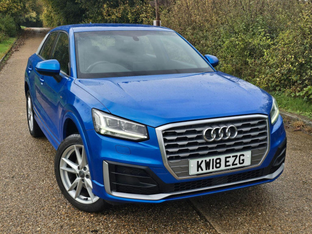 AUDI Q2