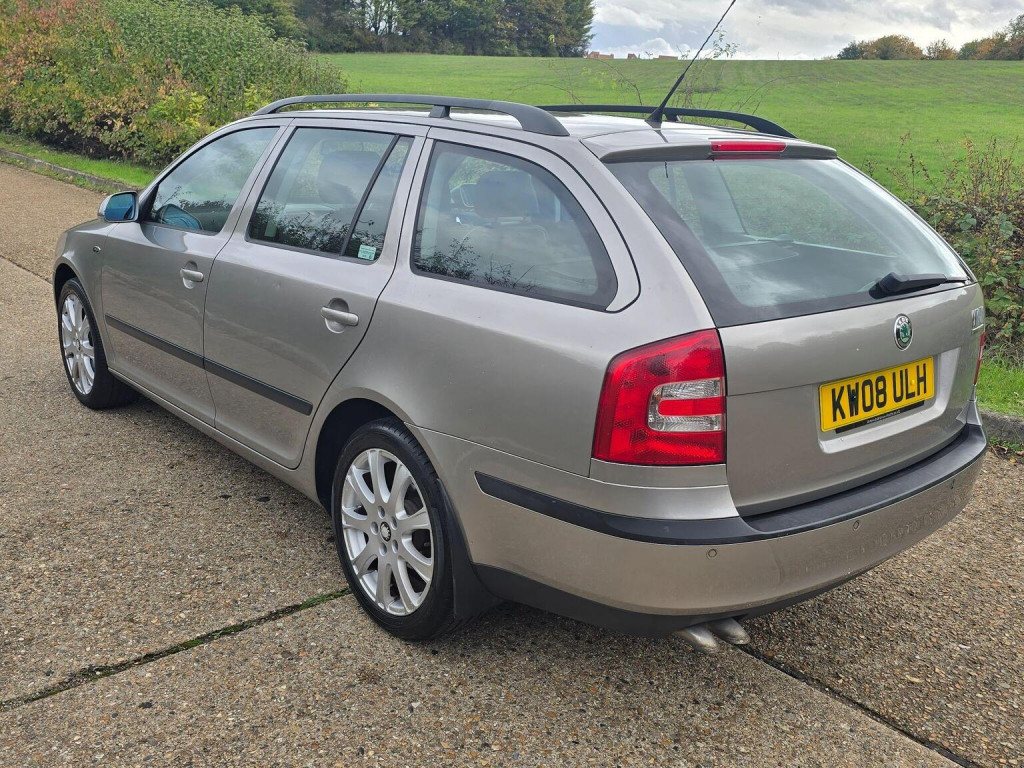 SKODA OCTAVIA