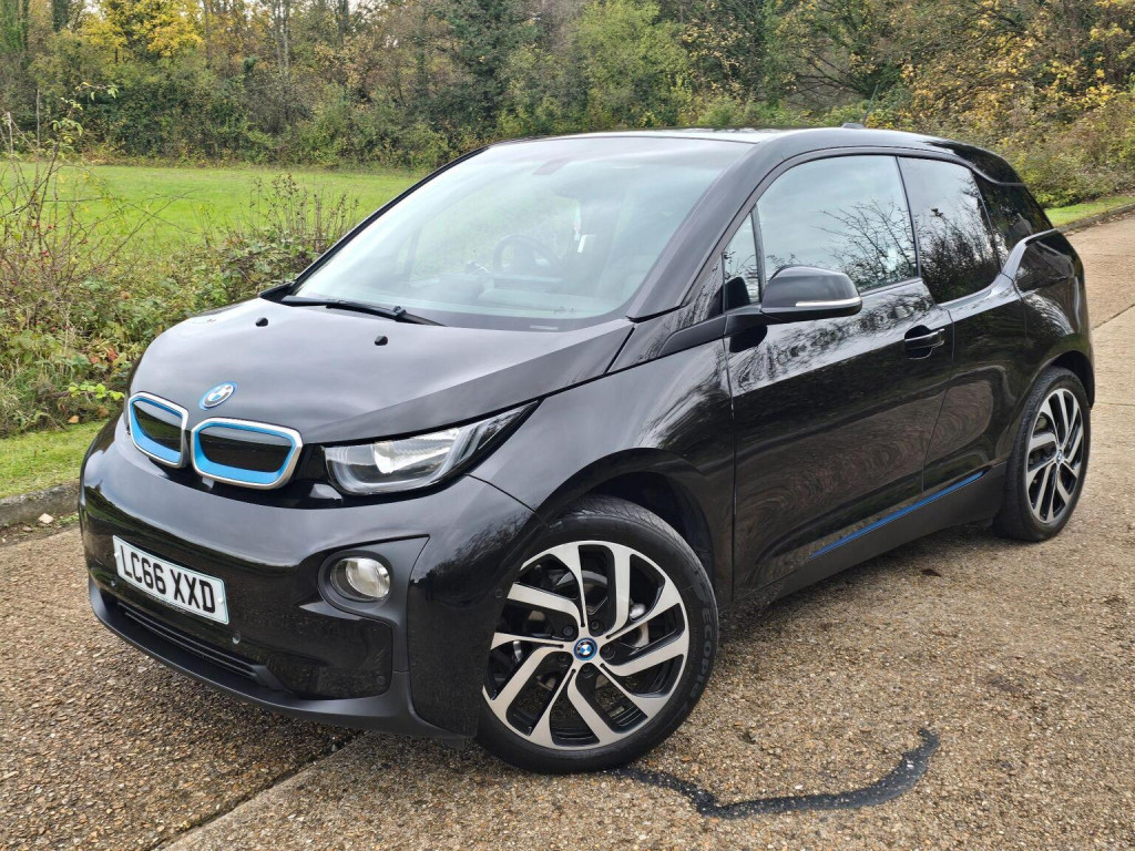 BMW I3