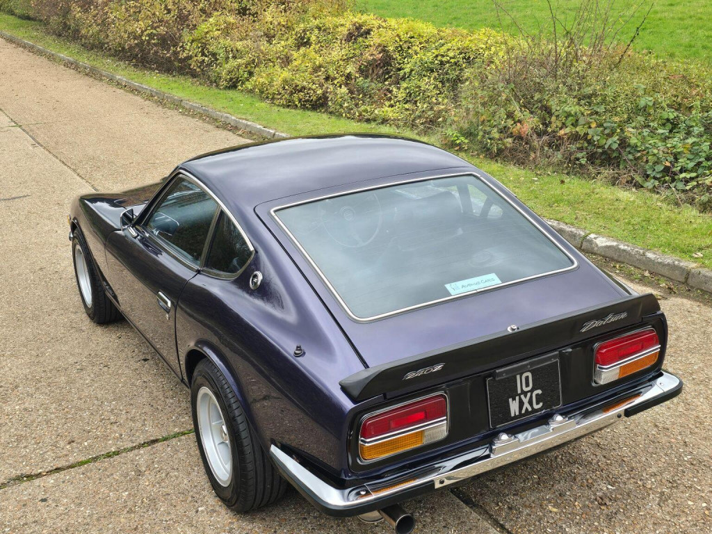 DATSUN 240Z