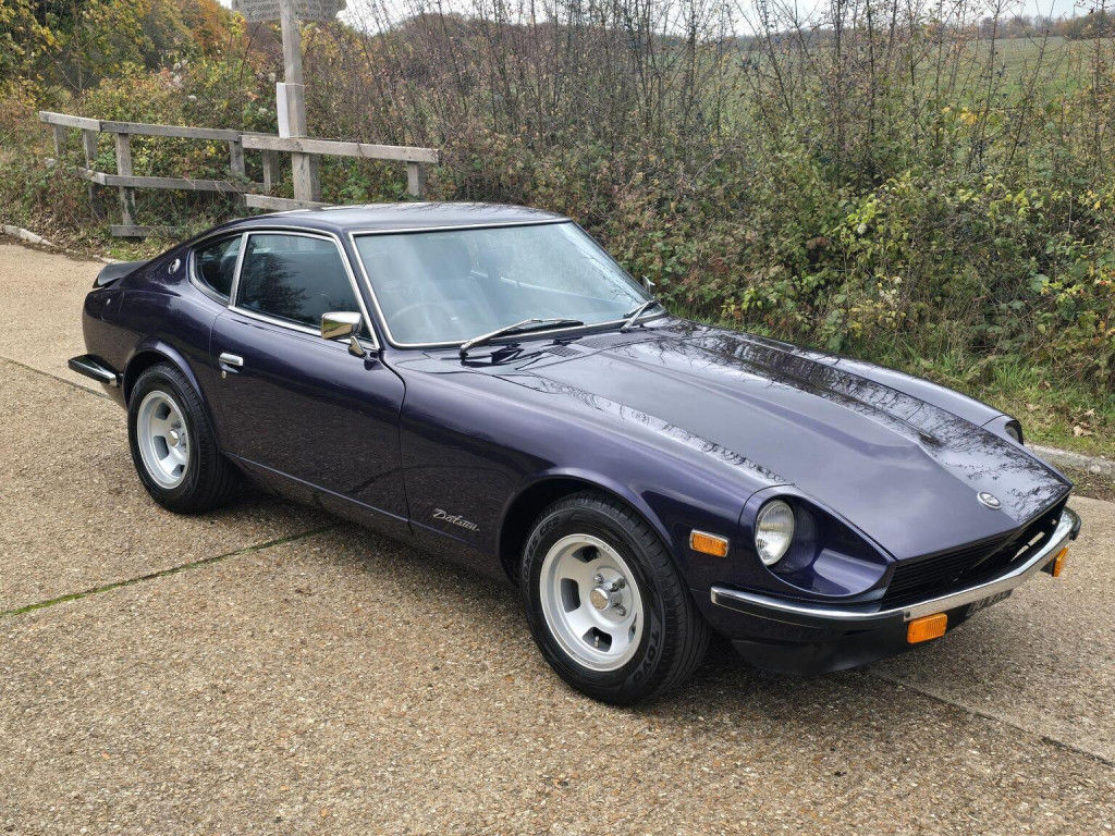 DATSUN 240Z