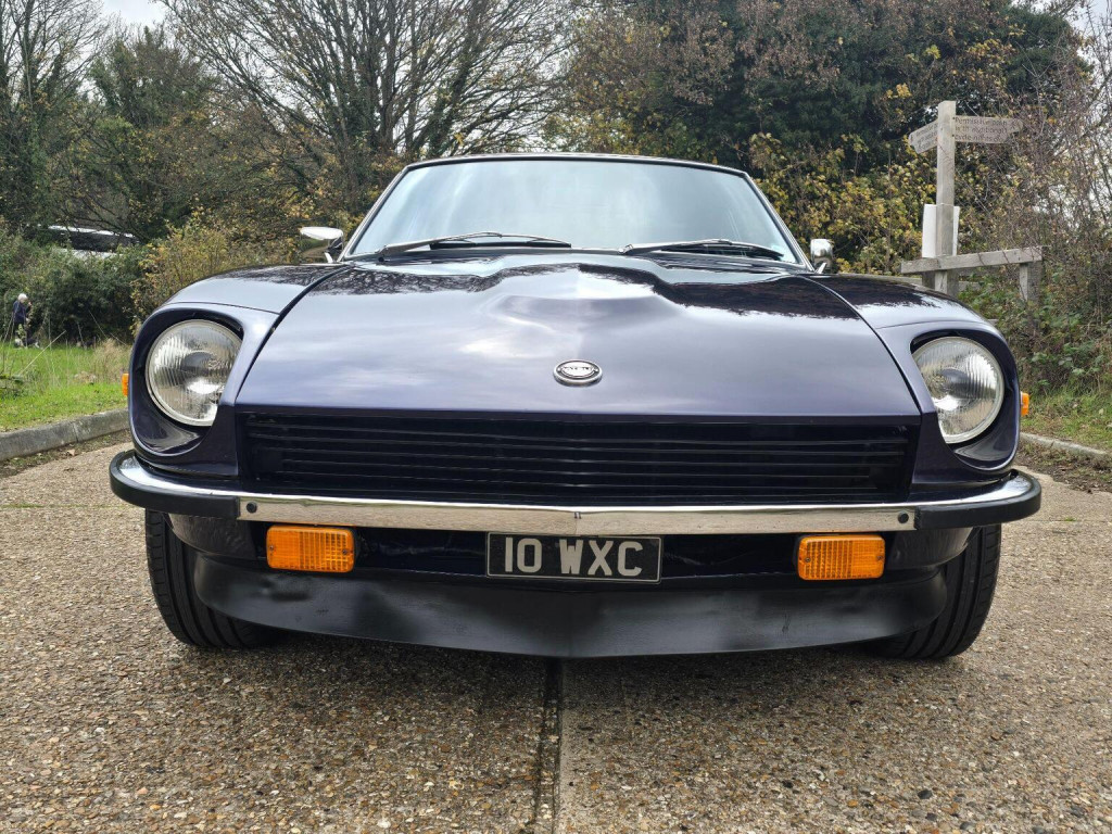 DATSUN 240Z