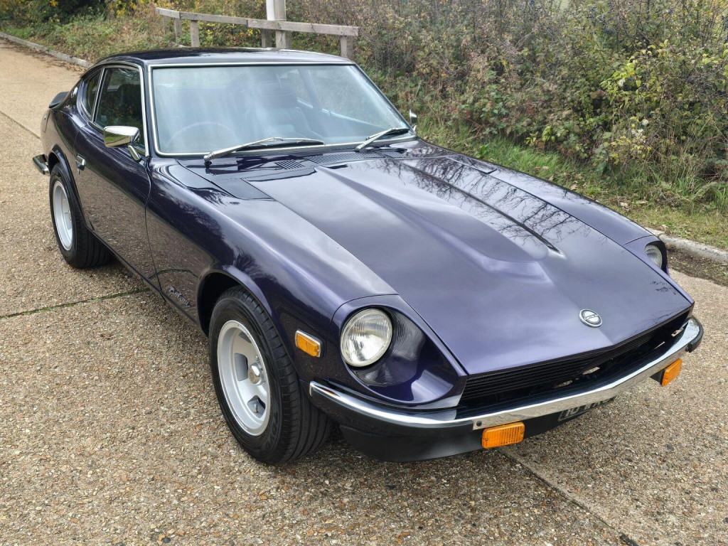 DATSUN 240Z
