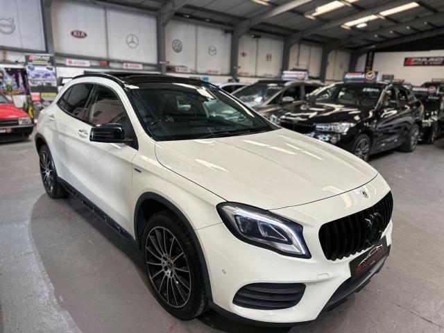 MERCEDES-BENZ GLA CLASS