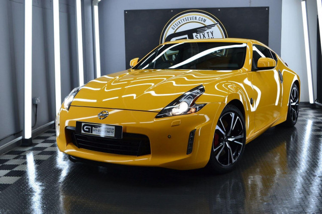 NISSAN 370Z