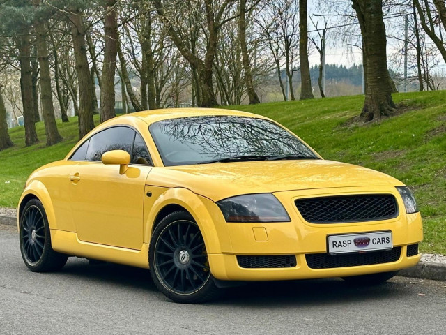 AUDI TT