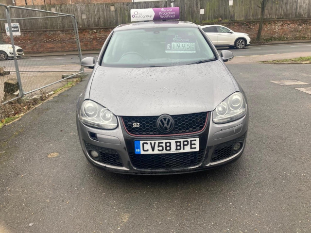 VOLKSWAGEN GOLF 2.0 TDI GT