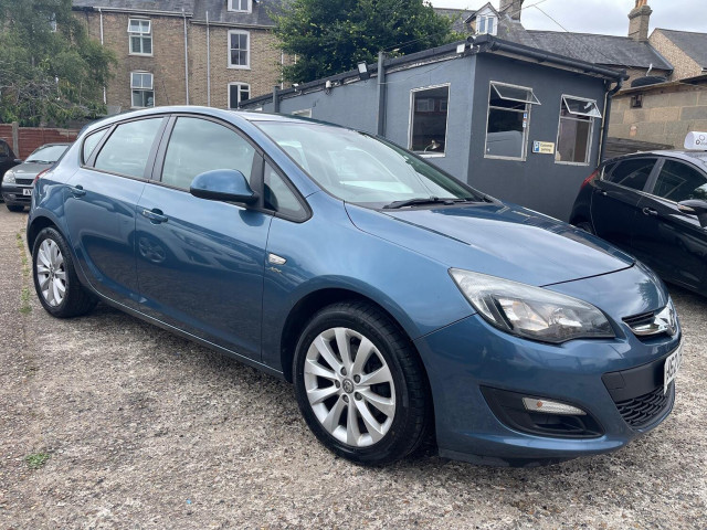 VAUXHALL ASTRA 1.7 CDTi Active