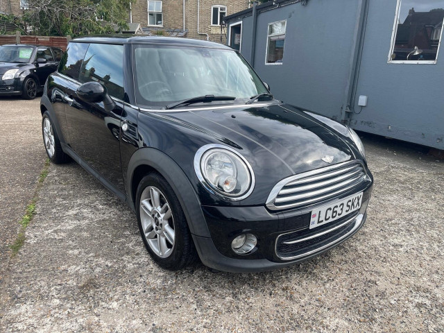 MINI HATCH 1.6 Cooper D Hatch