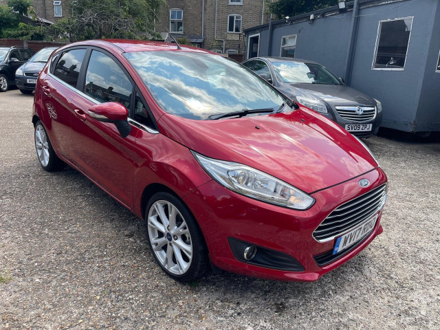 FORD FIESTA 1.5 TDCi Titanium X