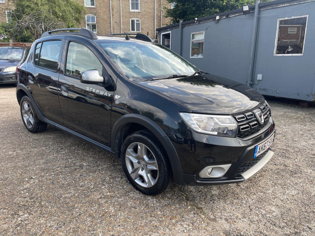 DACIA SANDERO STEPWAY 0.9 Stepway Laureate TCe 90
