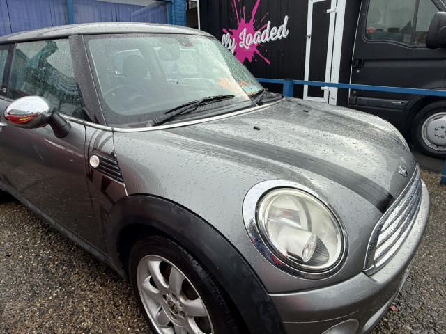 MINI HATCH 1.6 Cooper Graphite Hatch