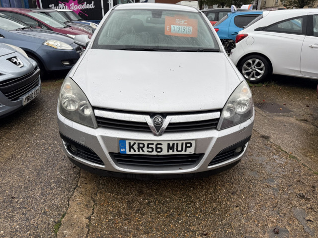 VAUXHALL ASTRA 1.8 i 16v Design