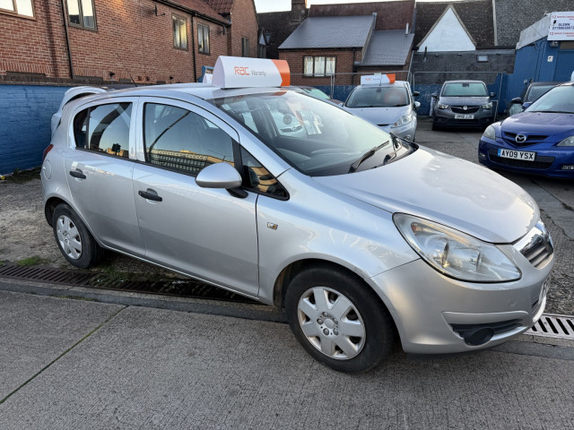 VAUXHALL CORSA 1.2 i 16v Life
