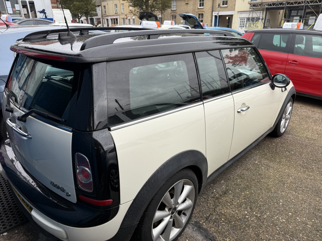 MINI CLUBMAN