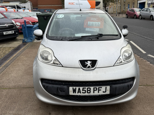 PEUGEOT 107 1.0 12V Urban