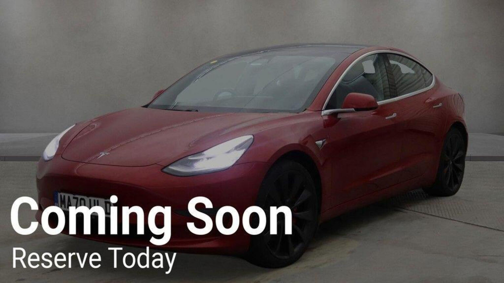 TESLA MODEL 3